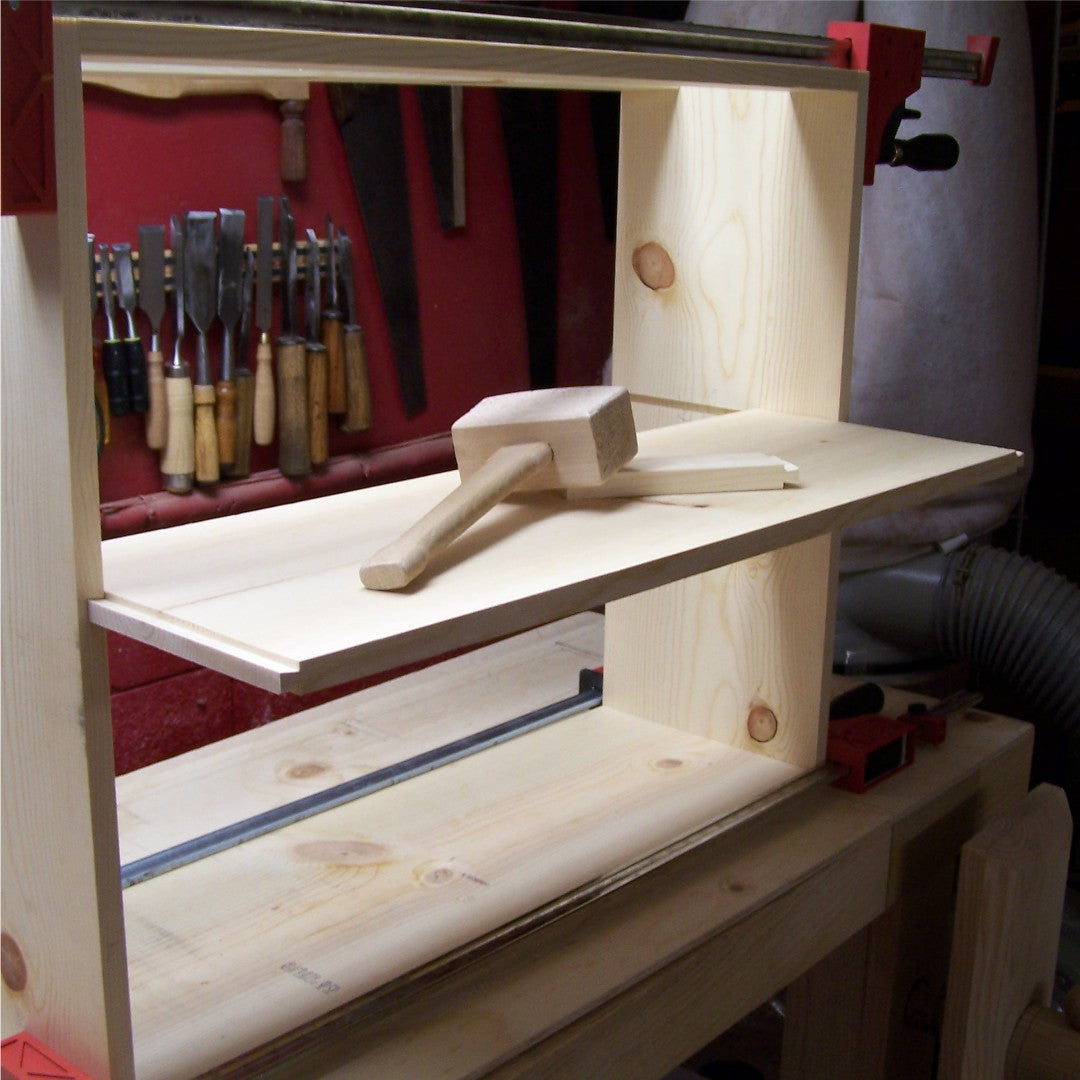 Woodworking: Bookcase with Hand Tools